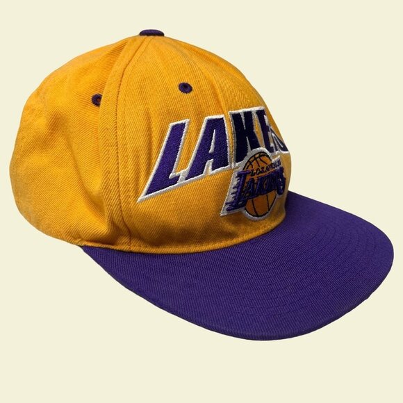 VTG Los Angeles Lakers Hat Men Snap Back Yellow Purple Adult NBA Mitchell & Ness - Picture 2 of 9